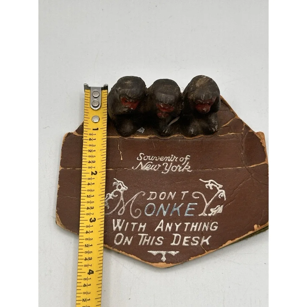 Don't Monkey‎ With Anything On Desk New York Felt Desk Blotter Souvenir